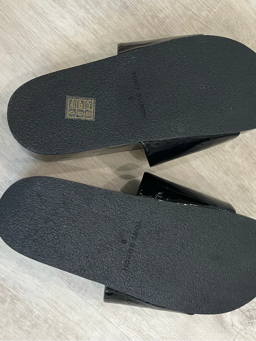 Tory Burch Patos Platform Slide Sandals Black Patent 9 New NWOB Modern Luxury